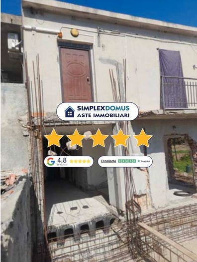 Casa con 6 locali in vendita in via Rasole, Brancaleone Marina, Brancaleone