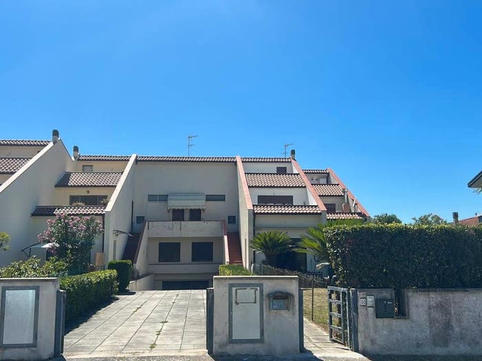 Casa con 5 locali in vendita in Calambrone, Pisa