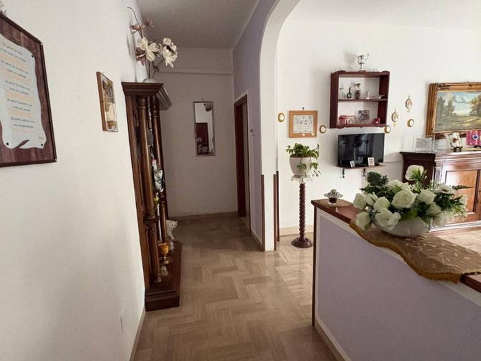 Appartamento con 5 locali in vendita in Via Giacomo Battuzzi, San Biagio, Ravenna
