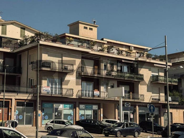 Appartamento trilocale in vendita in marco polo, Centro, Osimo
