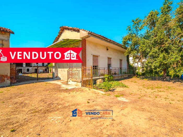 Casa con 6 locali in vendita in Vicolo Ghietti, San Bernardo San Giovanni, Carmagnola