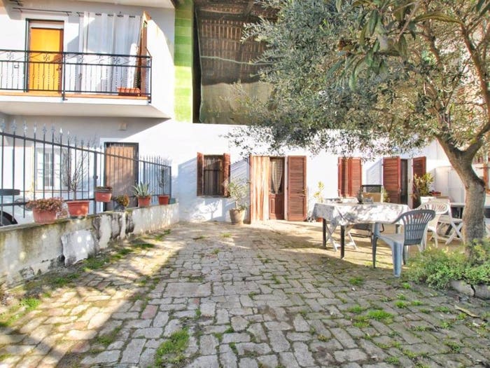 Casa bilocale in vendita in Via Massimo D'Azeglio, Borgo d'Ale