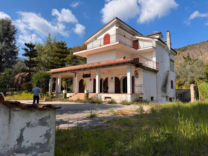 Casa con 6 locali in vendita in Corso del Re, Falciano del Massico