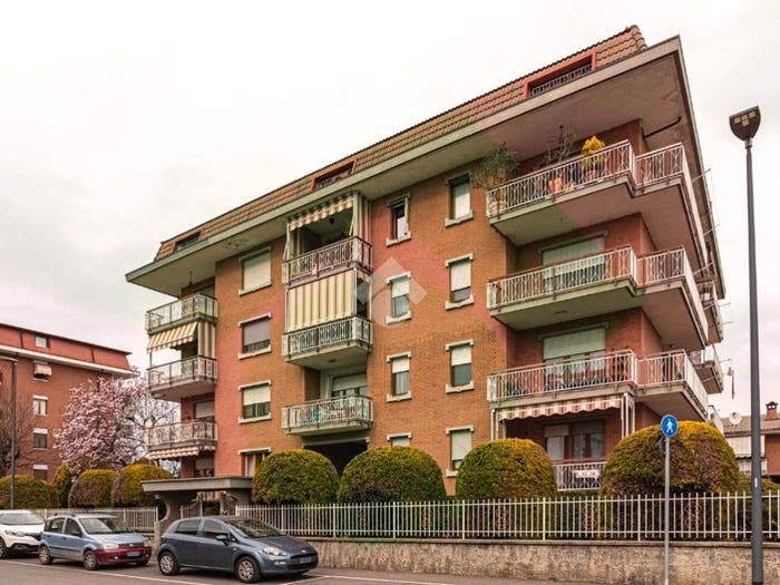 Appartamento con 5 locali in vendita in Via san francesco d'assisi, Centro, Ciriè