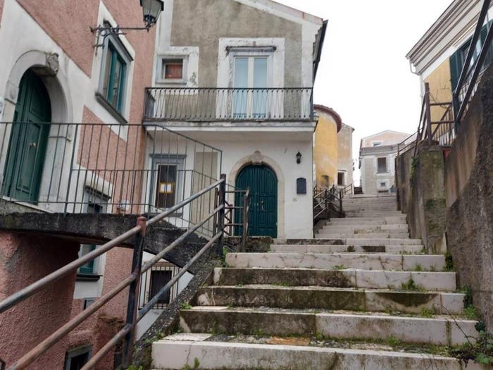 Appartamento con 6 locali in vendita in Strada Comunale Serroni Castelnuovo di Conza SA Italia, Castelnuovo di Conza