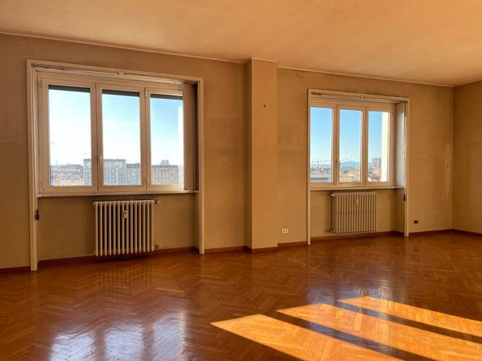 Appartamento trilocale in vendita in Via Ferrante Aporti, Centrale, Milano