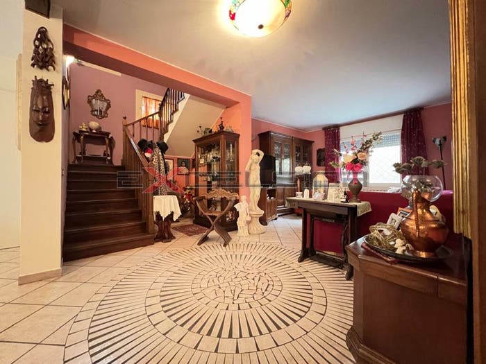 Casa con 5 locali in vendita in CSO Giuseppe Mazzini, Centro, Adria