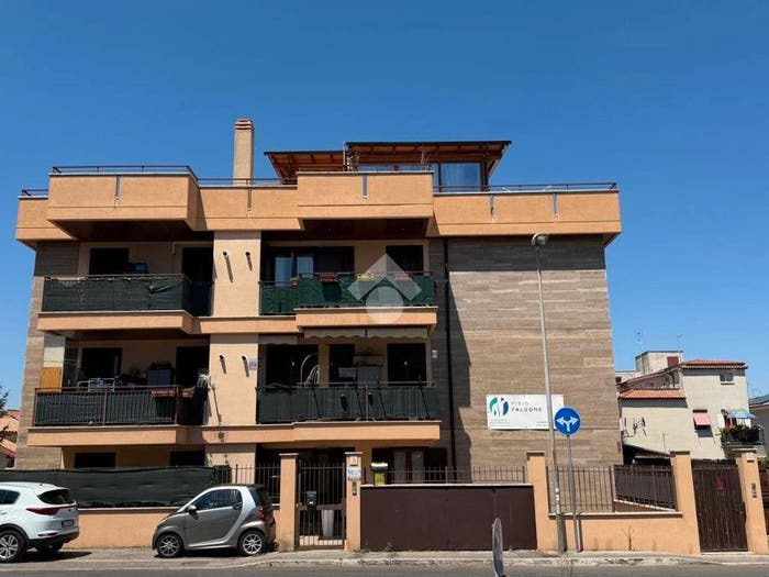 Appartamento bilocale in vendita in Via Ippolito Nievo, Cava dei Selci, Marino