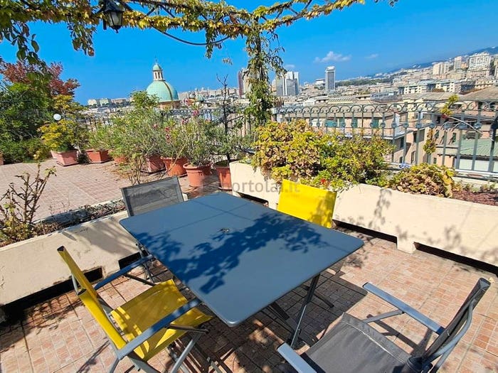 Appartamento con 6 locali in vendita in Via Francesco Dassori, Albaro, Genova