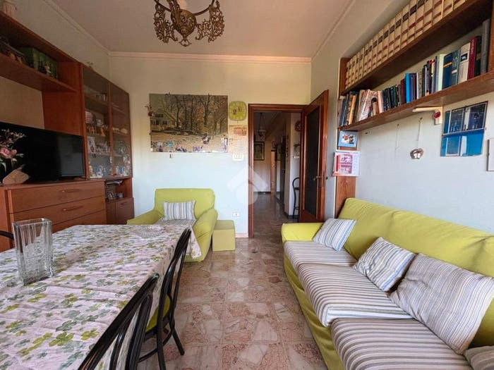 Appartamento quadrilocale in vendita in Via Fratelli Cervi, Stadio Città, Cosenza