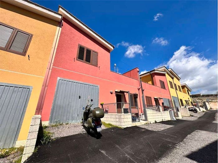 Casa quadrilocale in vendita in Via Salvatore Bonfanti, Noto