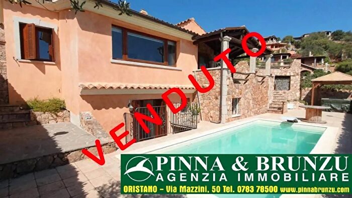 Casa quadrilocale in vendita in Loiri Porto San Paolo
