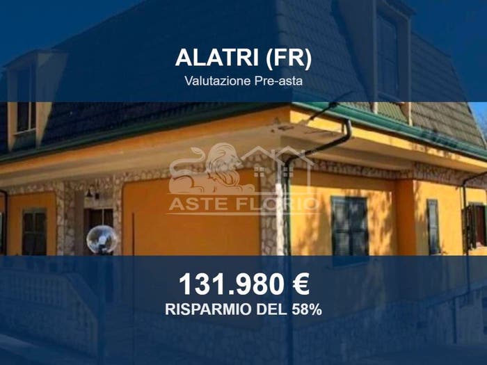 Casa con 6 locali in vendita in Via Piccola Fiuggi, Arillette, Alatri