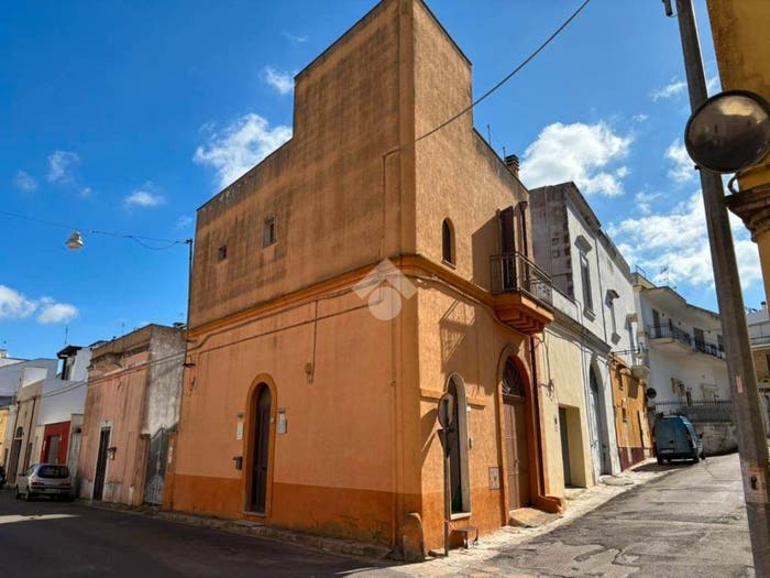Casa bilocale in vendita in Via Lizza, Alezio