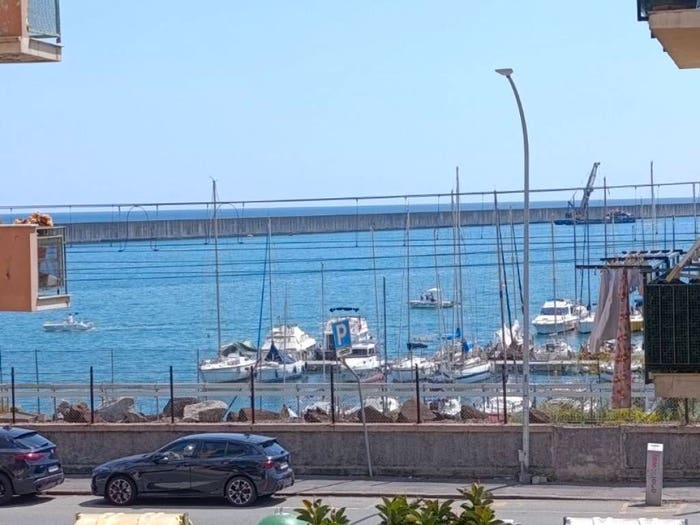 Appartamento con 5 locali in vendita in Via Pegli, Pegli, Genova