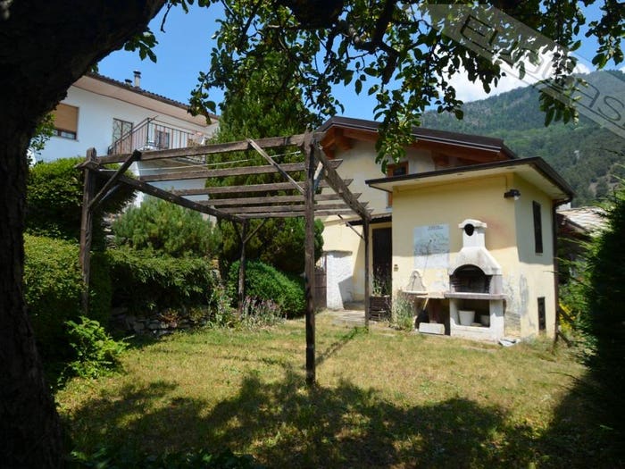 Casa trilocale in vendita in Via Carlo Alberto, Chambons, Fenestrelle