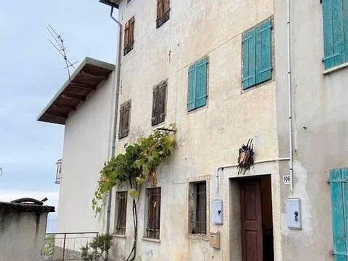 Casa con 6 locali in vendita in Quartier Giosuè Carducci, Chies, Chies d'Alpago