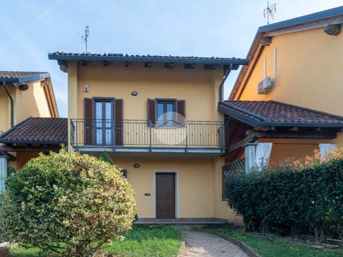 Casa con 5 locali in vendita in Via Sant Isidoro, Montegiove, Chivasso