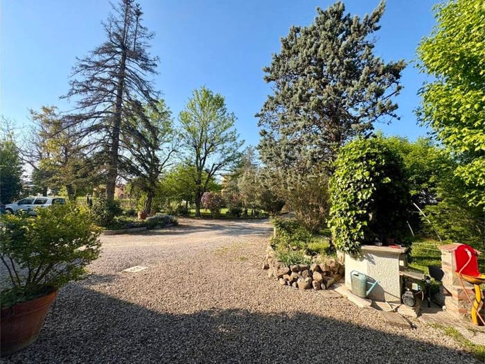 Casa con 6 locali in vendita in Viale Guglielmo Marconi, Centro, Castel Guelfo di Bologna