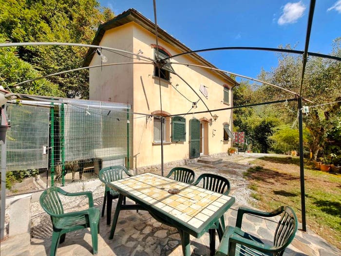 Casa trilocale in vendita in Via Fravizzola, Fosdinovo