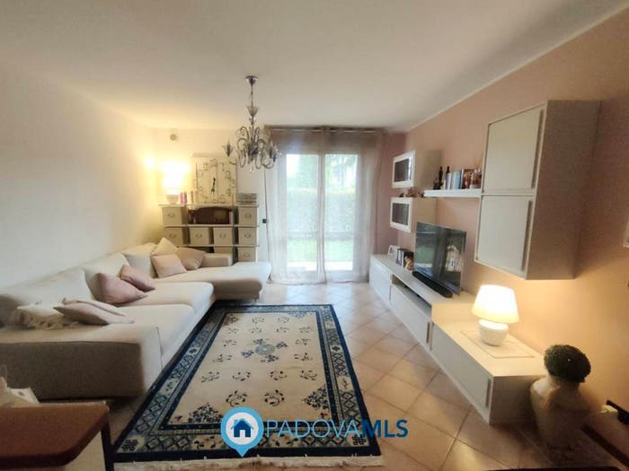 Appartamento quadrilocale in vendita in Via San Leopoldo, Noventa, Noventa Padovana