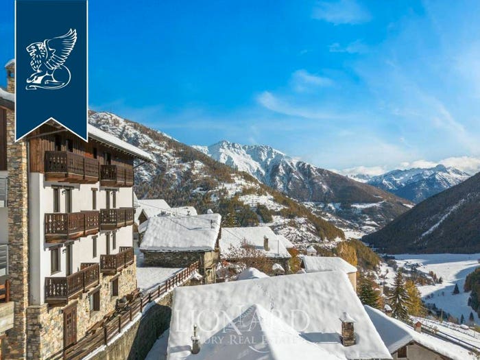 Casa con 6 locali in vendita in SaintRhémyenbosses