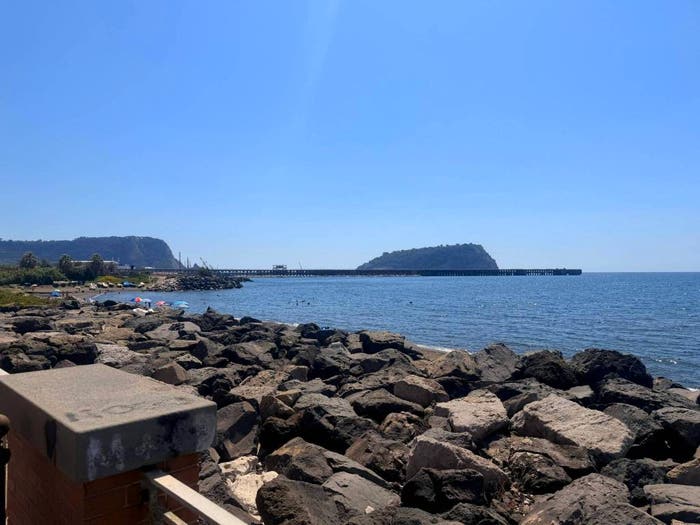 Appartamento bilocale in vendita in Via di Pozzuoli, Bagnoli, Napoli