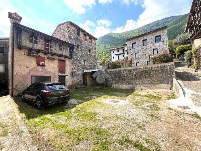 Casa trilocale in vendita in Via castelnuovo, Campese, Bassano del Grappa