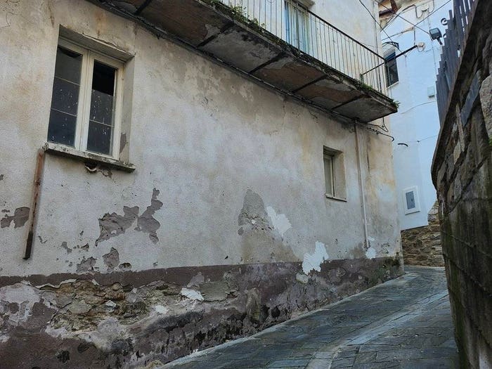 Casa con 6 locali in vendita in Via Sofia, Centro, Montecorice
