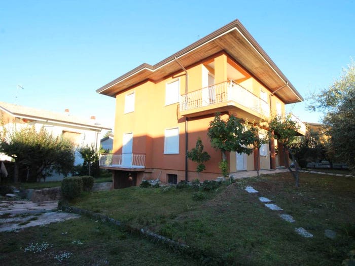 Casa con 5 locali in vendita in Via Rio Ponale, Rivoltella, Desenzano del Garda