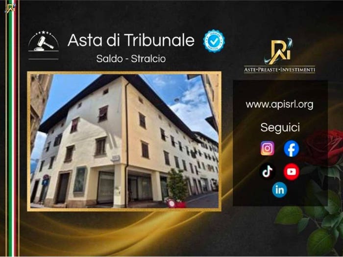 Appartamento trilocale in vendita in Via Roma, Centro, Cles