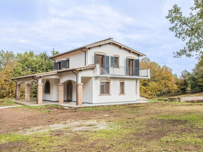 Casa con 5 locali in vendita in Strada vicinale pianamola, Bassano Romano