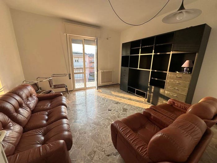 Appartamento trilocale in affitto in Via dello Stadio, Mompiano Costalunga, Brescia