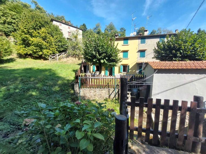 Casa con 6 locali in vendita in Località Gavigno, Gavigno, Cantagallo