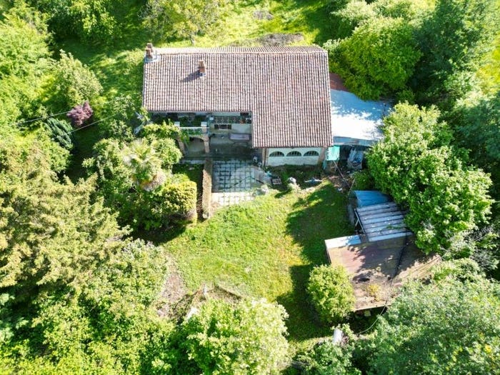 Casa con 6 locali in vendita in FRAZIONE MOLINI, Trinità