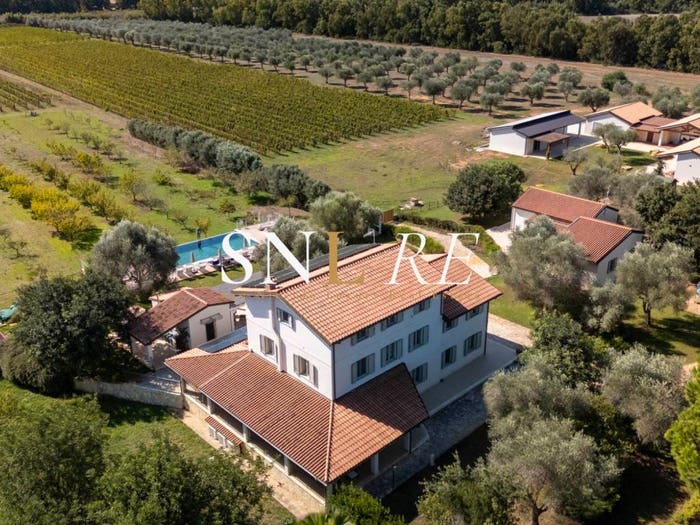 Casa con 6 locali in vendita in Via delle Nazioni Unite, Mercede Calabona, Alghero