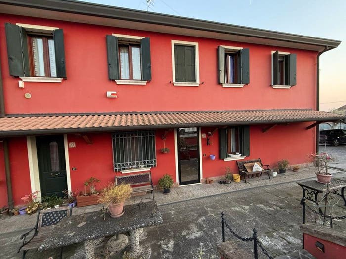 Casa quadrilocale in vendita in Località Artessura, Centro, Adria