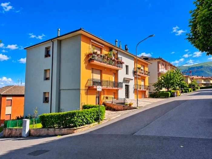 Appartamento trilocale in vendita in Via Giuseppe Verdi, Centro, Sarnano