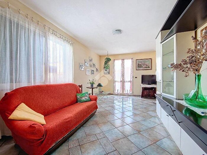 Casa quadrilocale in vendita in Via Luigi Galvani, Codaruina, Valledoria