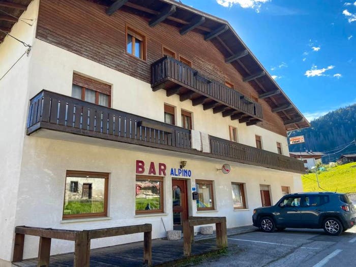 Casa con 6 locali in vendita in Via Passo Cereda, Mis, Sagron Mis
