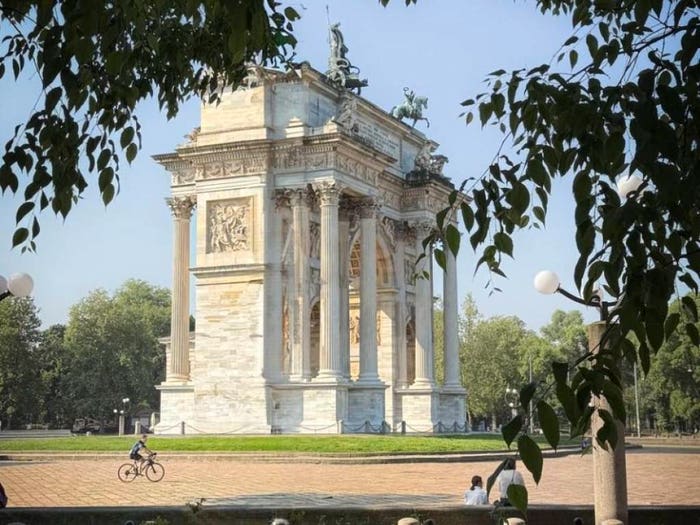 Appartamento trilocale in vendita in Corso Sempione, Sempione, Milano