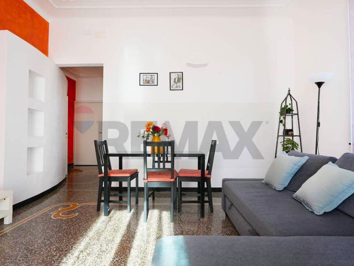 Appartamento con 6 locali in vendita in Via Galliano, Sestri Ponente, Genova
