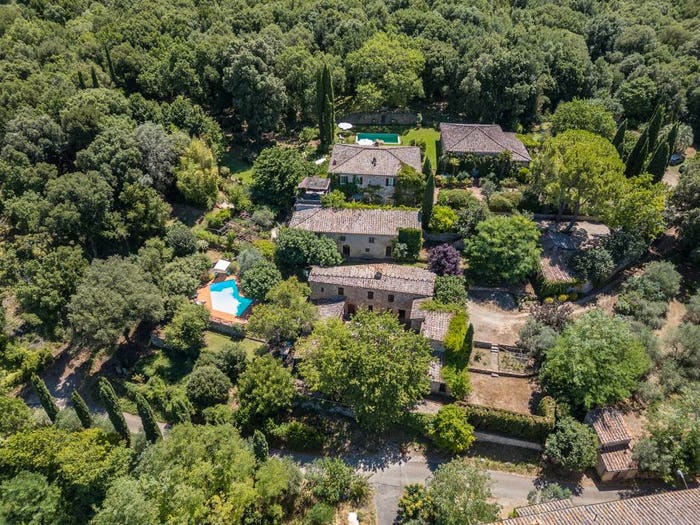 Casa con 6 locali in vendita in Località Scorgiano, Monteriggioni