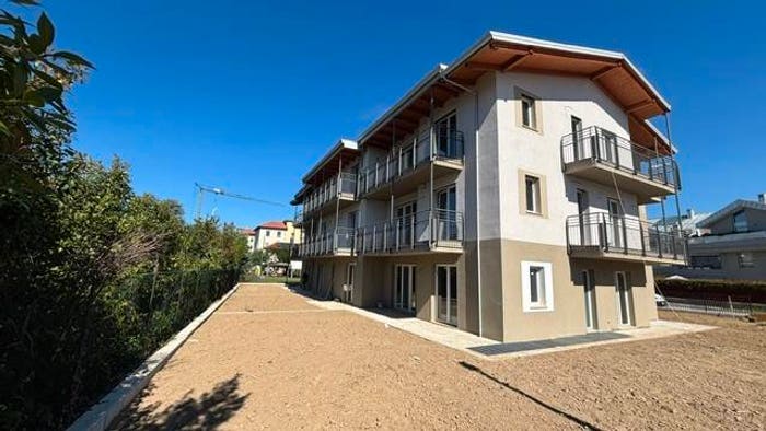 Appartamento con 5 locali in vendita in Via Fontanelle, San Rocco Castagnaretta, Cuneo