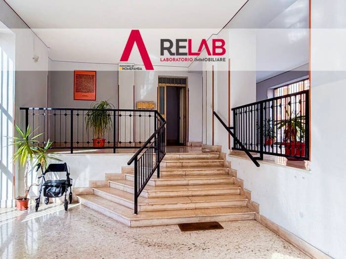 Appartamento quadrilocale in vendita in Viale Giuseppe Genoese Zerbi, Ostia Levante, Roma
