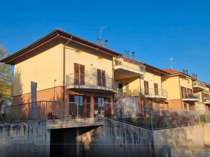 Appartamento trilocale in vendita in Via XIV Maggio, Pozzetto, Castelplanio