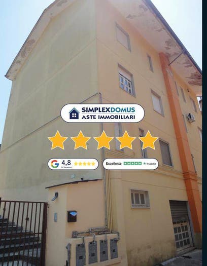 Appartamento con 5 locali in vendita in Vincenzo Bellini, Oliveto Citra