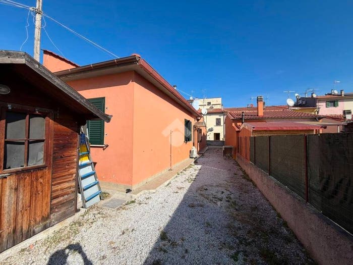 Appartamento trilocale in vendita in Via del Giardino, Vecchiano Nodica, Vecchiano