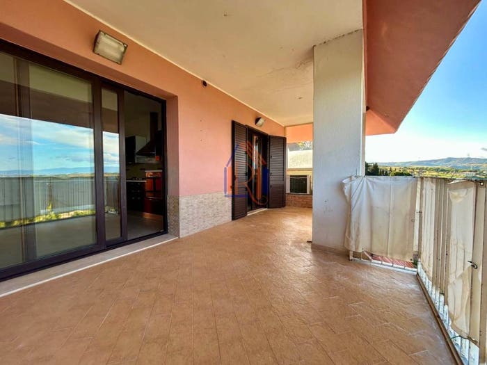 Appartamento quadrilocale in vendita in Via Nazionale, Copanello, Stalettì