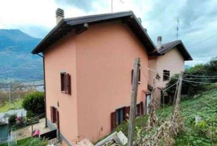 Appartamento quadrilocale in vendita in Via Ezio Vanoni B, Castione, Castione Andevenno